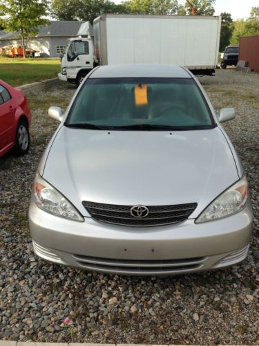2004 toyota camry le