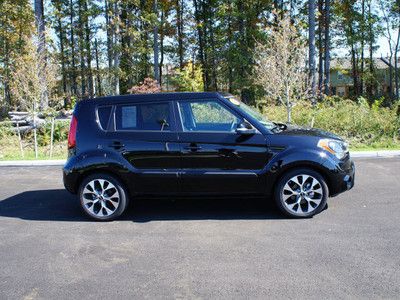 Soul! hard to find/nav/roof/2-tone heated leather/power seat/clean car fax