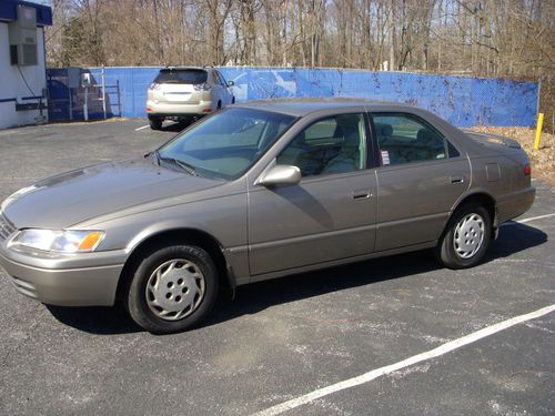 1999 toyota camry le sedan 4-door 2.2l md.state inspected @no reserve-no reserve