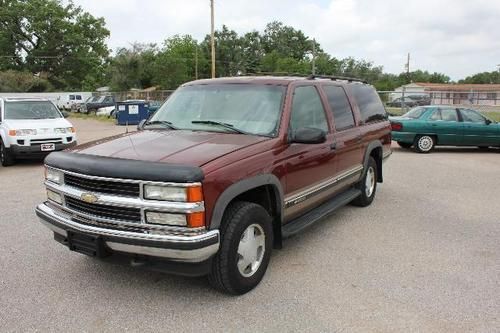 1998 chevy suburban needs work clean truck no reserve