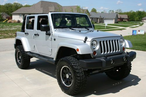 2012 jeep wrangler sahara unlimited