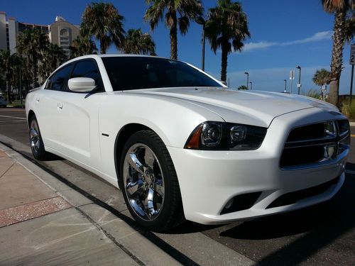 2013 dodge charger r/t max package