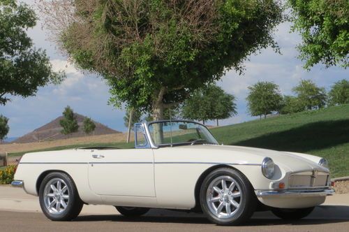 1968 mgb roadster with overdrive stunning restoration must see!!!