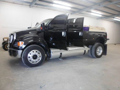 2005 ford f650 crew cab turbo diesel cat motor only 95k miles very clean