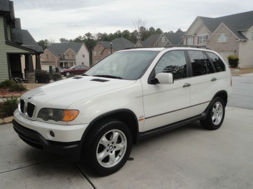 2001 bmw x5 - extra clean; drives great