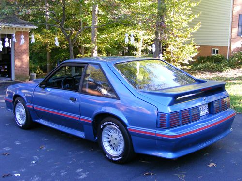 1989 ford mustang gt hatchback 2-door 5.0l