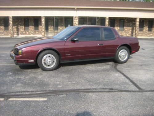 1988 oldsmobile toronado trofeo 109,000 actual miles garage kept * beautiful car