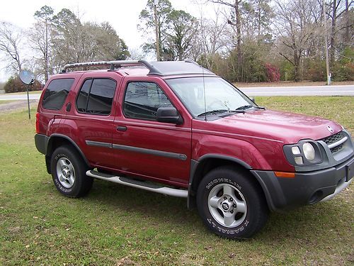 20002 nissan xterra xe/se suv red exterior with gray interior!