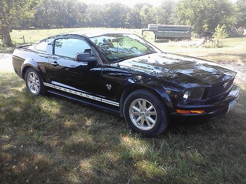2009 ford mustang base coupe 2-door 4.0l