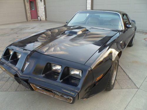 1979 trans am y-84 / s.e. hard top!  very rare barn find. 65k miles