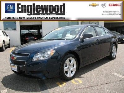 Low mileage great conditioned chevy malibu