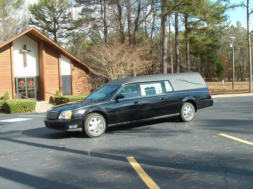 2001 cadillac funeral hearse limo one owner priced to sell perfect carfax look !