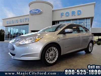 2012 ford focus electric - 1-owner very nice! 6,300 miles!