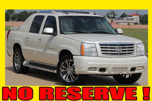 2005 cadillac escalade ext,pearl white,clean title,navigation,no reserve!!