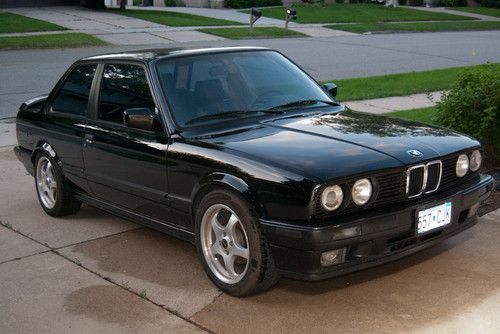 1991 bmw e30 325i coupe, black/black, low miles