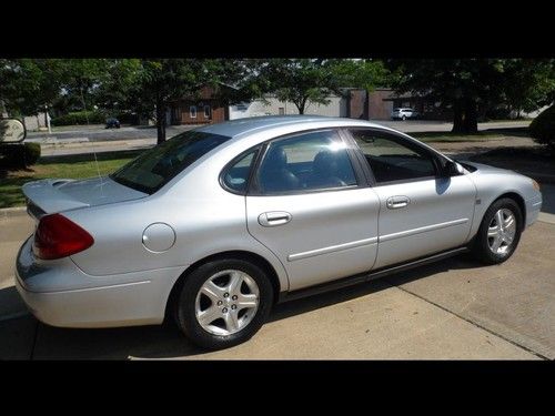 2002 ford taurus sel! loaded! low, low miles! ready to drive