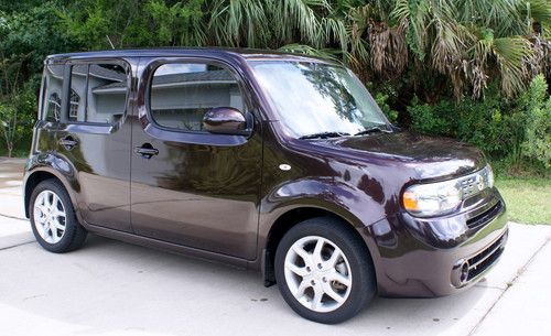 2010 nissan cube sl, only 16k miles, nice and clean car !!!