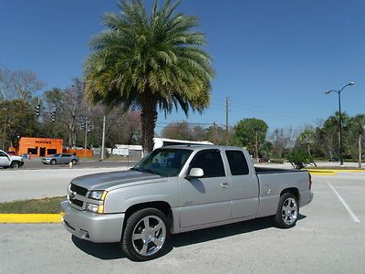 Chevy 1500 ss ext cab 6.0 liter new 22" rims/tires extra clean florida