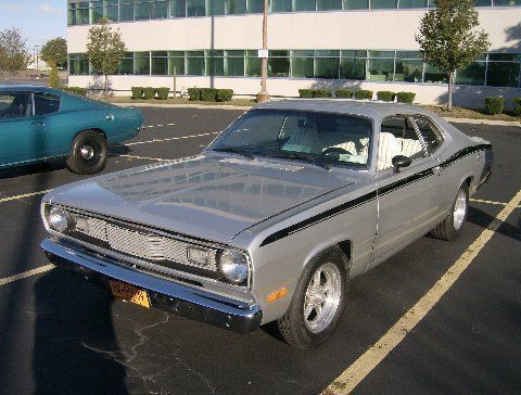 1972 plymouth duster 318ci automatic (quick stick)