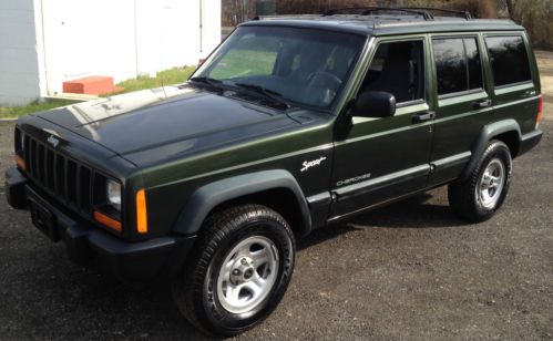 1998 jeep cherokee sport 4x4 4dr.... low miles....must see in person so clean