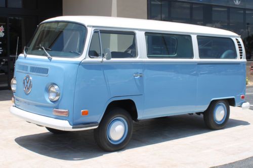 1970 volkswagen bus straight clean solid for sale vw van two toned fresh paint