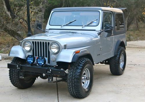 1984 jeep cj7 rust free with new motor, garage kept