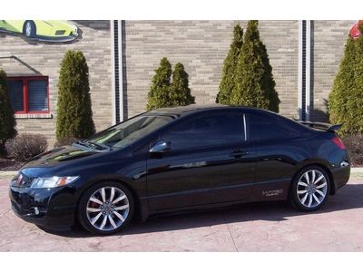 2009 honda civic si 6 speed manual w/ supercharger, skunk2 exhaust, navigation