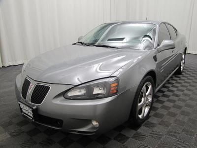 Gxp 5.3l leather sunroof cd 9 speakers am/fm radio am/fm stereo w/cd player