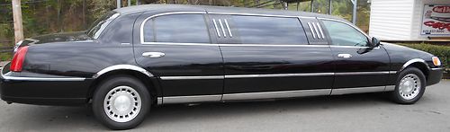 1998 lincoln town car base limousine 4-door 4.6l