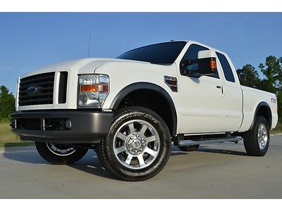 2008 ford f-250 supercab fx4  diesel leather 20" wheels