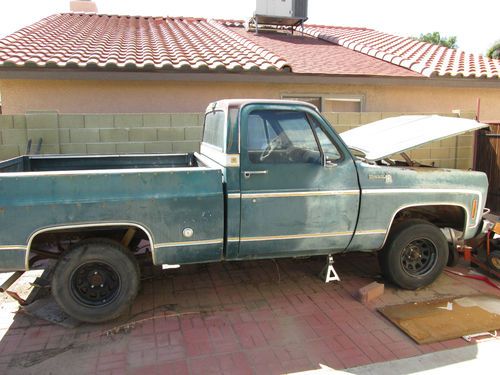 1977 chevy short bed silverado pick up for sale...no engine or transmission.