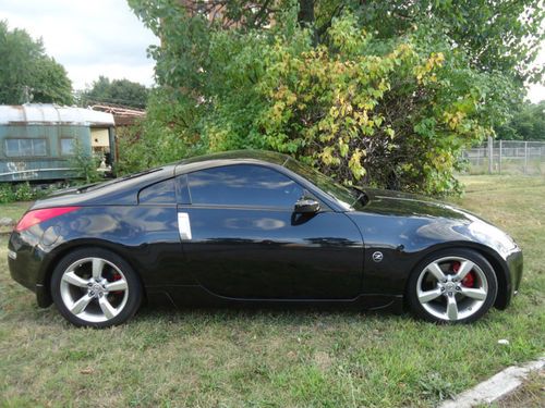 2006 nissan 350z 6 speed immaculate condition very low miles 52k