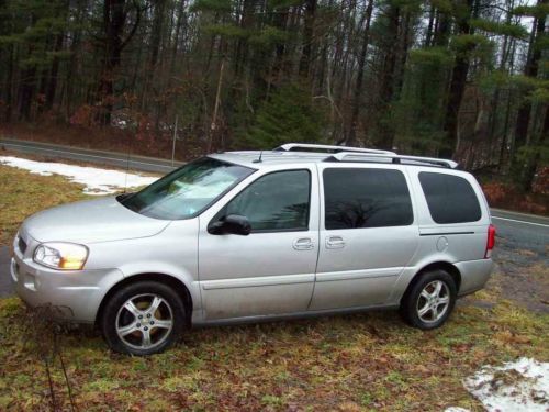 2005 chevrolet uplander mini van, needs transmission work.