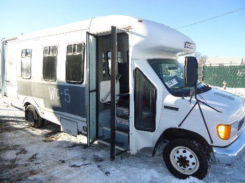 2007 ford bus -diesel powered-only 27,042 miles -disability equipped -no reserve