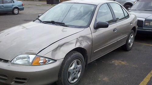 2000 chevy cavalier  no key  was daily driver 170,000+ miles body damage