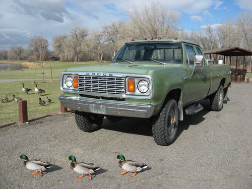 1977 dodge adventurer power wagon w200 4wd extended cab