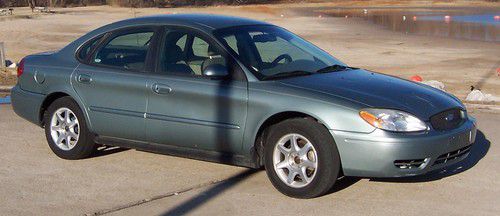 2006 ford taurus sel / leather runs and drives great / economical cheap trans.