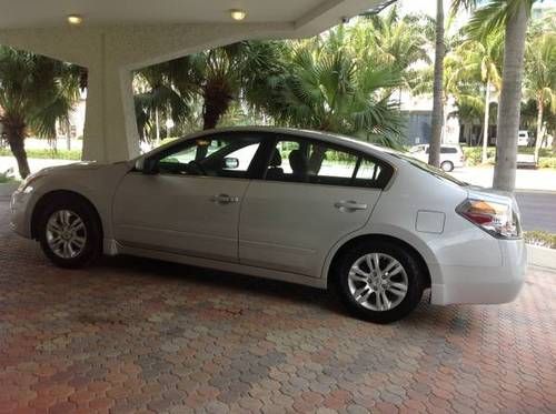 2012 nissan altima 2.5s - only 8 miles! buy now for only $11,500 (hollywood, fl)