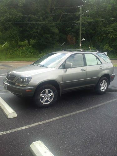 2000 lexus rx300 awd gray; the best suv!  great condition &amp; perfectly reliable