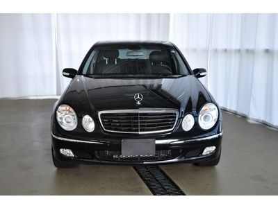 Beautiful mercedes e-class with a clean carfax 2005