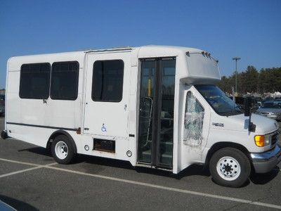 2004 ford e450 bus 15 passenger diesel handicap dually wheelchair lift