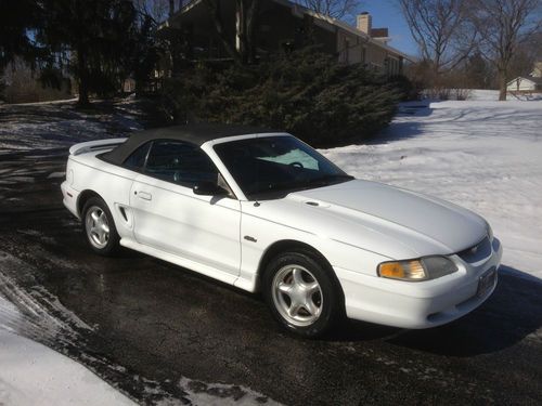 1998 ford mustang convertable gt 4.6