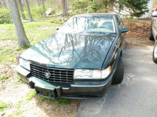 Green 1996 cadillac seville sts sedan 4-door 4.6l soon to be a classic 2nd owner