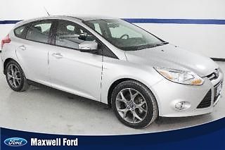 13 focus se hatchback, 2.0l 4 cylinder, auto, leather, cruise,sync,clean 1 owner