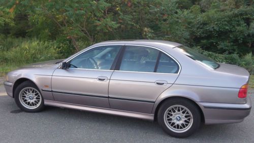 1999 bmw 528i silver, very good, sedan, sunroof, low miles!