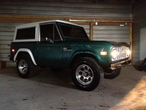 1976 ford bronco sport beautiful daily driver a/c ps pd cold as ice