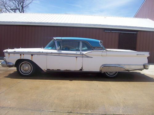 1959 ford retractable convertible