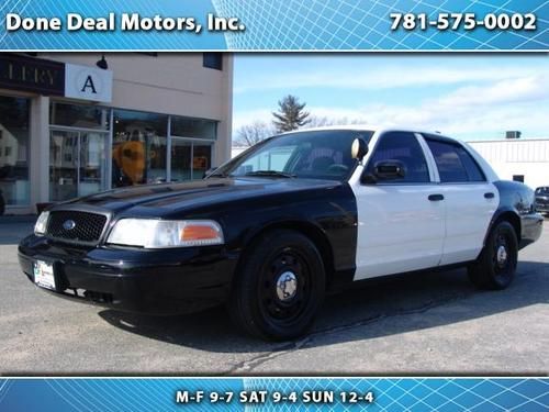 2006 ford crown victoria police package 80,000 miles 1-owner clean carfax