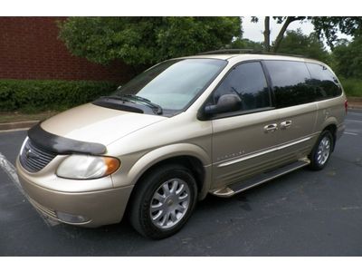 Chrysler town &amp; country lxi southern owned leather 3rd row seats no reserve only