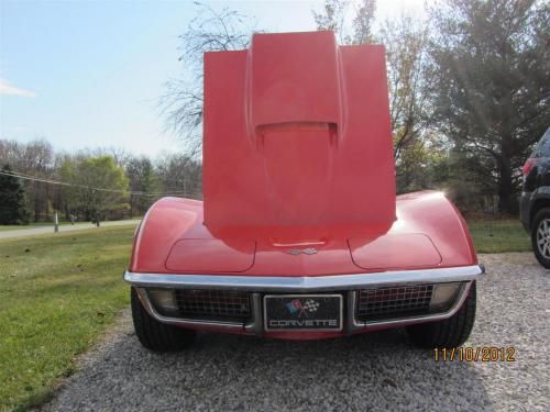 1970 chevrolet corvette t-top
